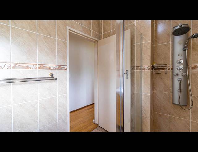 4 BEDROOM HOUSE FOR SALE IN MONDEOR